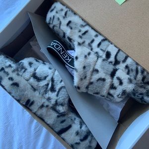Kendall and Kylie Leopard Print Slippers